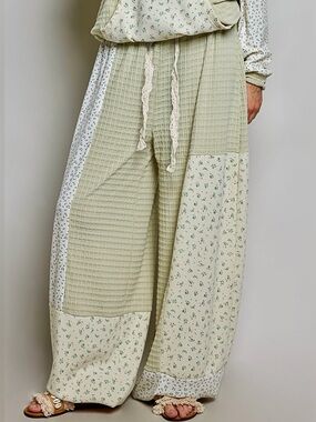 💚 Hello Gorgeous! POL Patchwork Mixed Knit Wide Leg Pants